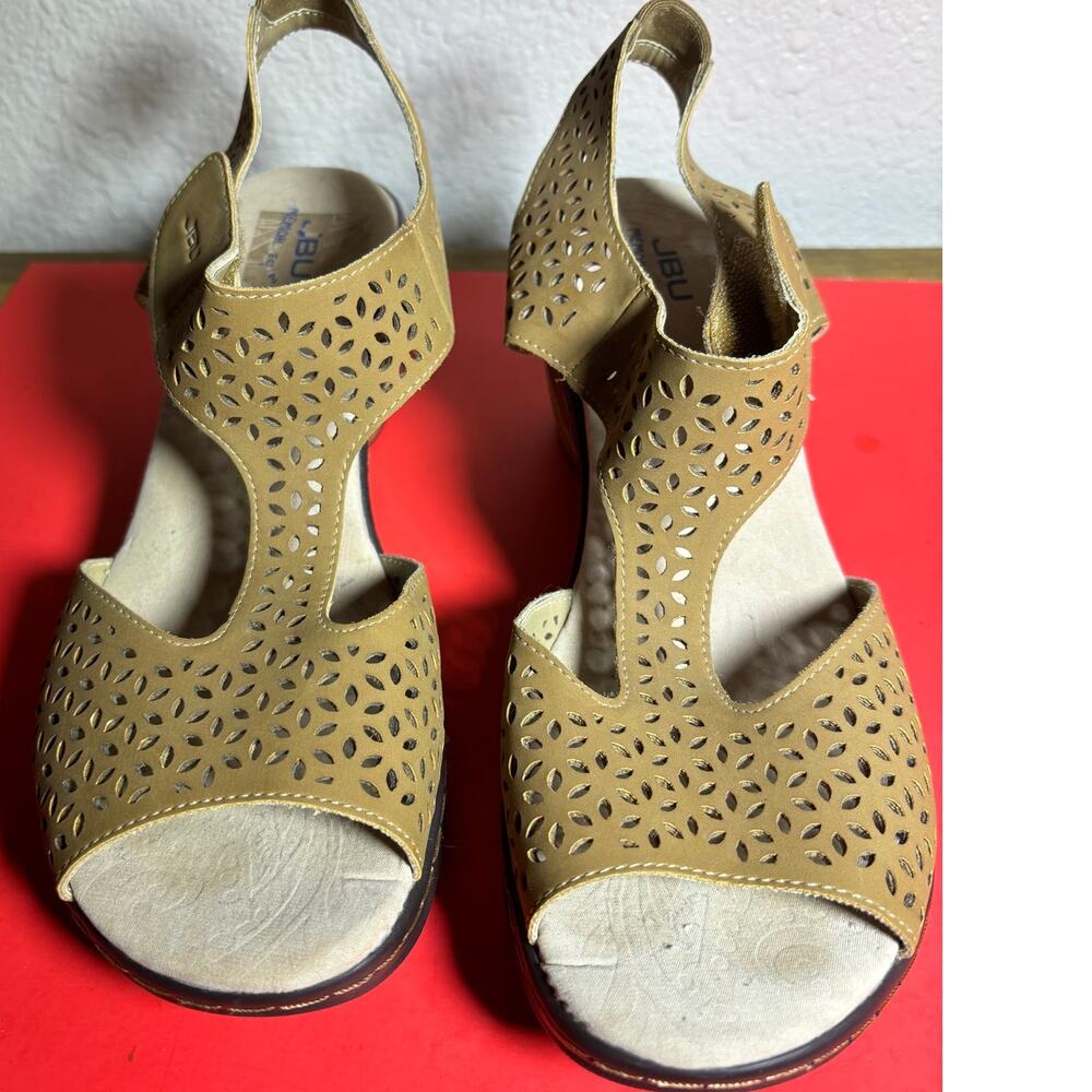 Jbu Memory Foam Chloe Sandals Size 10 M - image 2